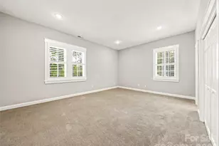 1 Cedar Chine Dr, Asheville, NC 28803 - Photo 32