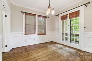 916 Bromley Rd, Charlotte, NC 28207 - Photo 28