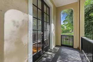 916 Bromley Rd, Charlotte, NC 28207 - Photo 18