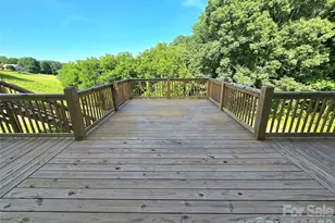 37 Justice Dr, Leicester, NC 28748 - Photo 2