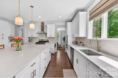 1824 Laveta Road, Charlotte, NC 28269 - Photo 6