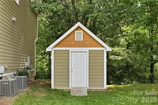 1234 Ivey Dr, Charlotte, NC 28205 - Photo 32