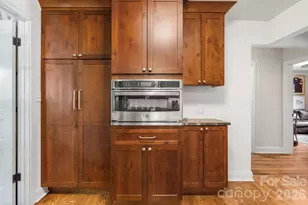 664 Lakeshore Dr, Asheville, NC 28804 - Photo 12