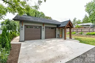 664 Lakeshore Dr, Asheville, NC 28804 - Photo 40
