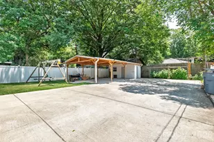 2113 Scott Ave, Charlotte, NC 28203 - Photo 6
