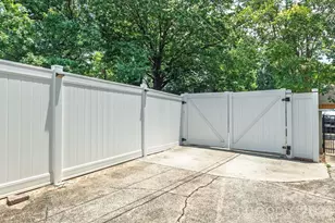 2113 Scott Ave, Charlotte, NC 28203 - Photo 4