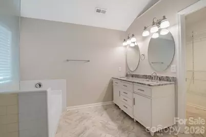 14136 Walkers Crossing Drive, Charlotte, NC 28273 - Photo 32