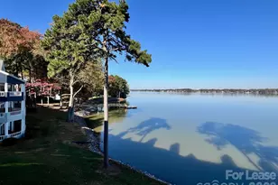 366 Northwest Dr, Davidson, NC 28036 - Photo 2