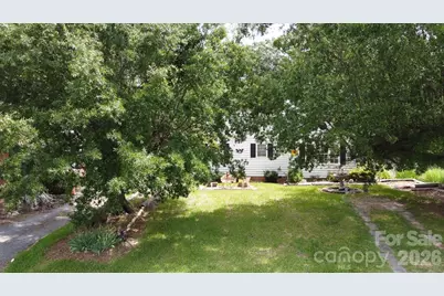 909 Drummond Avenue, Charlotte, NC 28205 - Photo 2