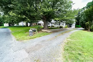 909 Drummond Ave, Charlotte, NC 28205 - Photo 4