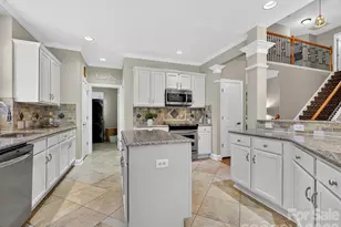 6706 Charter Hills Rd, Charlotte, NC 28277 - Photo 12