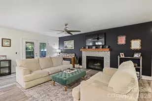 1621 Brook Dr, Fort Mill, SC 29708 - Photo 6