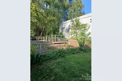 344 W Haywood Street, Asheville, NC 28801 - Photo 2