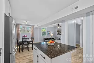 5662 Coulee Pl, Charlotte, NC 28217 - Photo 8