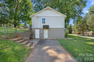 5662 Coulee Pl, Charlotte, NC 28217 - Photo 16