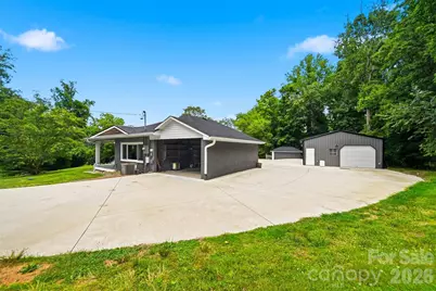 313 Italy Street NE, Valdese, NC 28690 - Photo 36