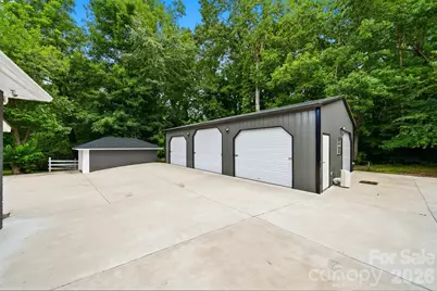 313 Italy Street NE, Valdese, NC 28690 - Photo 40