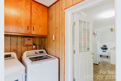 303 Myrtle Avenue, Hamlet, NC 28345 - Photo 22