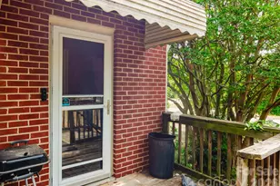 303 Myrtle Ave, Hamlet, NC 28345 - Photo 4
