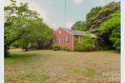 303 Myrtle Avenue, Hamlet, NC 28345 - Photo 24