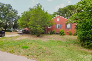 303 Myrtle Ave, Hamlet, NC 28345 - Photo 28