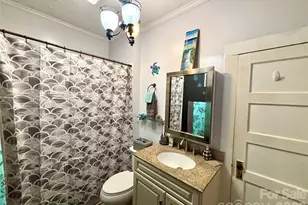809 W A St, Kannapolis, NC 28081 - Photo 16