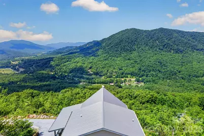 25 N Forest Drive, Marion, NC 28752 - Photo 2