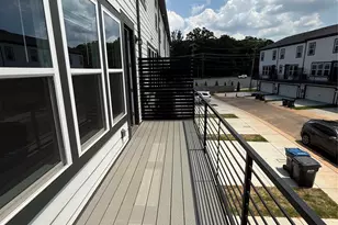 2143 Hawksworth Ln, Charlotte, NC 28262 - Photo 10