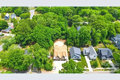 2621 Springway Drive, Charlotte, NC 28205 - Photo 14