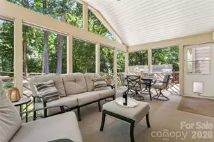 5529 Fairvista Dr, Charlotte, NC 28269 - Photo 38