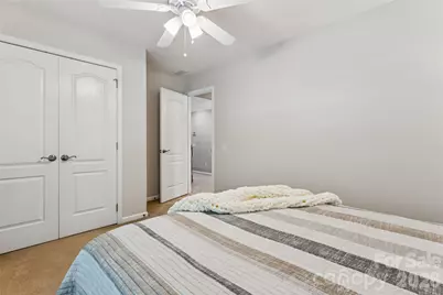 5529 Fairvista Drive, Charlotte, NC 28269 - Photo 32
