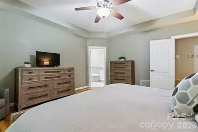 5529 Fairvista Drive, Charlotte, NC 28269 - Photo 20