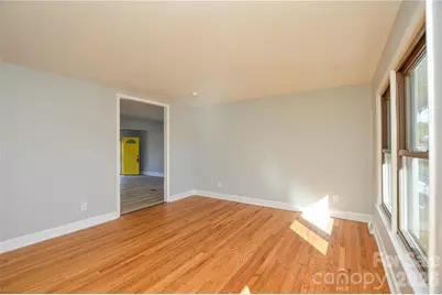 9313 Trinity Road, Charlotte, NC 28216 - Photo 8