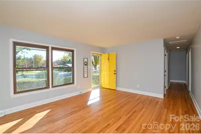 9313 Trinity Road, Charlotte, NC 28216 - Photo 6