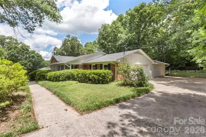 221 Kingsway Circle, Charlotte, NC 28214 - Photo 4