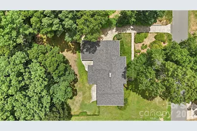 221 Kingsway Circle, Charlotte, NC 28214 - Photo 48