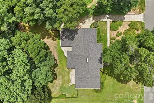 221 Kingsway Cir, Charlotte, NC 28214 - Photo 48