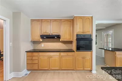 221 Kingsway Circle, Charlotte, NC 28214 - Photo 16