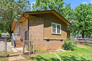 1126 Claremont Rd, Charlotte, NC 28214 - Photo 16