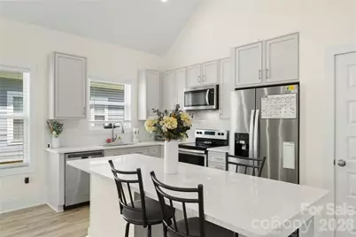 1613 Newcastle Street, Charlotte, NC 28216 - Photo 12