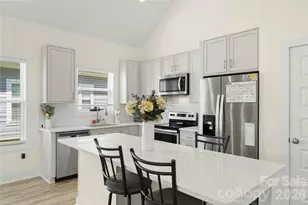 1613 Newcastle St, Charlotte, NC 28216 - Photo 12