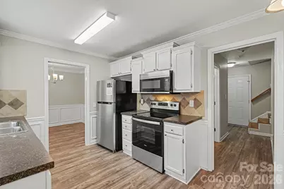 8904 Brown Oak Court, Charlotte, NC 28227 - Photo 6