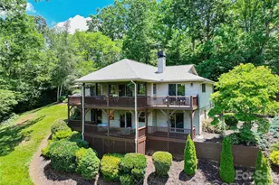 359 Saddlebrook Ln, Clyde, NC 28721 - Photo 2