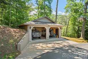 359 Saddlebrook Ln, Clyde, NC 28721 - Photo 44
