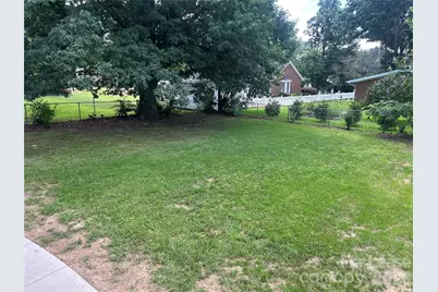 914 Linwood Road, Kings Mountain, NC 28086 - Photo 18