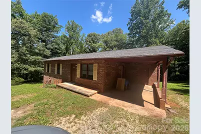 2919 Shell Avenue, Valdese, NC 28690 - Photo 2