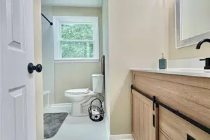 263 C I Chapman Ct, Taylorsville, NC 28681 - Photo 10