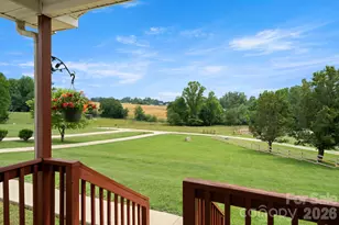 30 Countryside Dr, Hendersonville, NC 28792 - Photo 2