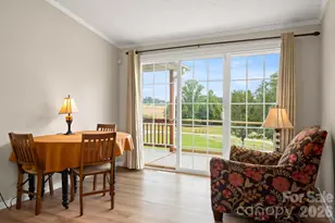 30 Countryside Dr, Hendersonville, NC 28792 - Photo 20