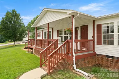 30 Countryside Drive, Hendersonville, NC 28792 - Photo 4